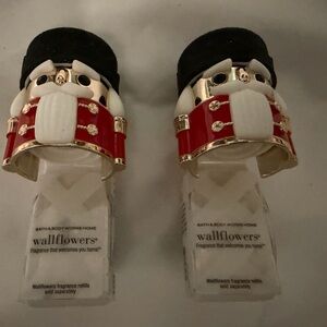 2 RETIRED Bath & Body Works NUTCRACKERS Wallflowers Plug-In SET OF TWO Brand New